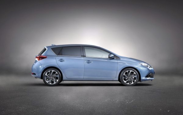 https://wcar.sets.lv/cars/Toyota/Auris hečbeks/4e8ea4cc5e172ad822df8ebb3561c7ab.jpg